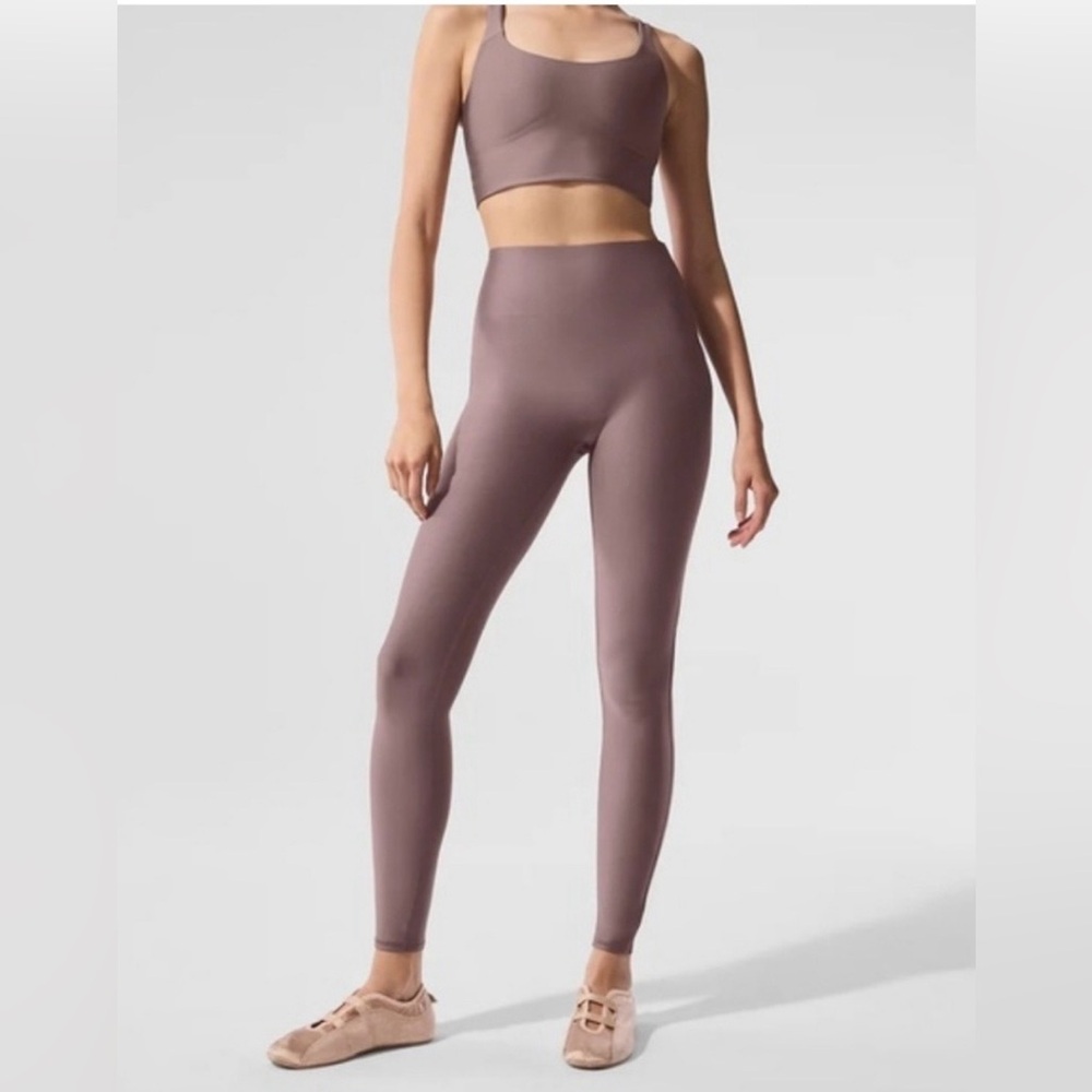ALO YOGA AIRLIFT HIGH - WAIST SLEEK LEGGING - MUSHROOM - SOLD OUT